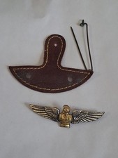 insigne Militaire Un insigne