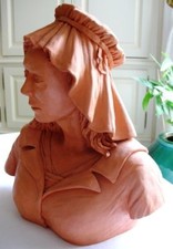 SCULPTURE BUSTE DE JEUNE FEMME