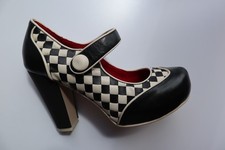 Black ivory leather - ivory,
