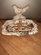 Porte savon ancien en fonte