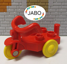 (Q10/15) LEGO Duplo tricycle rouge pour famille maison aire de jeux ferme