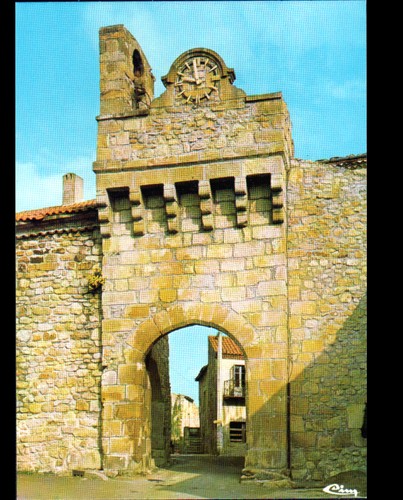Montpeyroux porte - (63),