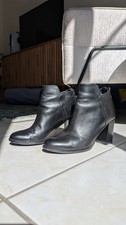Bottines Talons Noir Cuir Bata