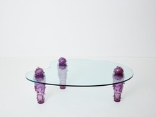 Table basse verre résine violette signée Garouste & Bonetti 1990
