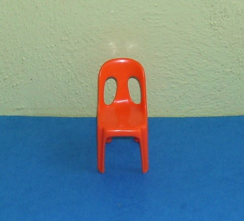 Figurine chaise miniature - figurine,