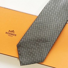 Cravate Hermès soie noire