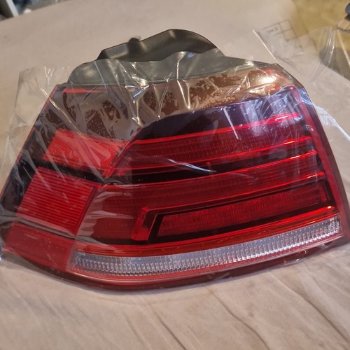 Vend feu arriere golf - vend,