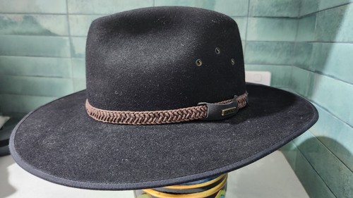 Genuine mens akubra black - genuine,
