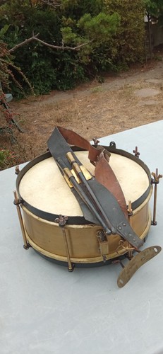 Tambour militaire fanfare