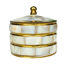 Boîte à bibelots royale en