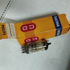 ECC189  Tube electronique NOS