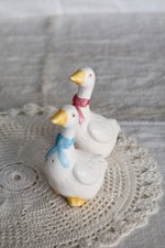 Salière poivrier vintage porcelaine barbotine oies - Rose et bleu