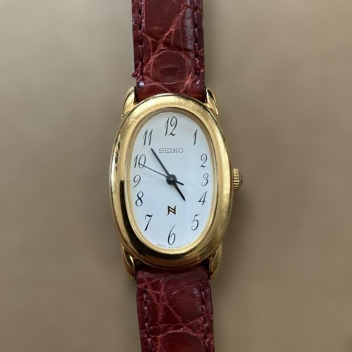 Montre pour femme - , seiko