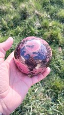 Rhodonite Forme Sphère Pierre