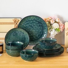 Ensemble vaisselle vert