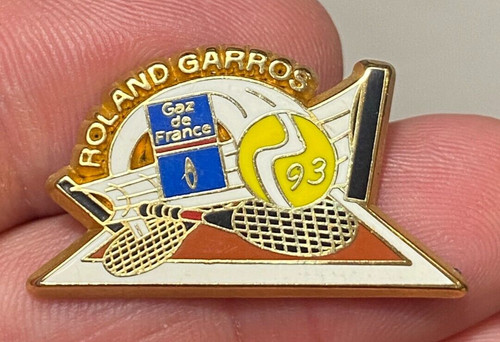 Rare pins roland - rare,