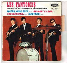 Les FANTOMES     Watch your step      avec languette    7" 45 tours EP