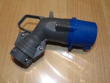 Fiche coudée mâle LEGRAND HYPRA  3P+T 16A 250V ref  52063 ( IP 44 )