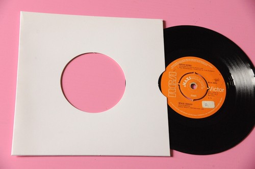 Bowie space oddity - ",