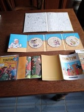 Beau lot d'objets TINTIN -