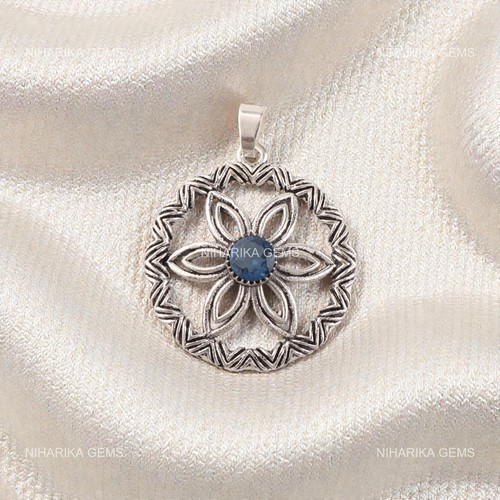 Pendentif gravé argent - pendentif,