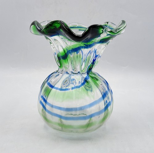 Petit vase verre - en, soufflé