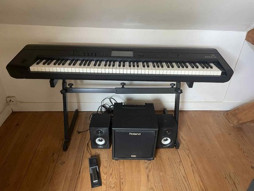 Korg krome roland cm110w - korg,