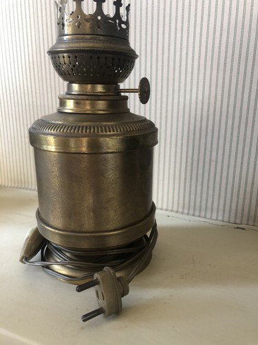 Lampe pétrole ancienne - lampe, à
