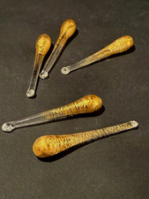 GOUTTE PENDANTE EN VERRE DE