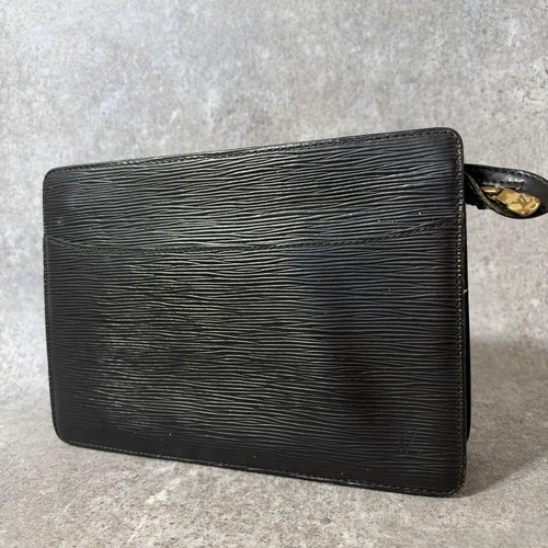 Louis vuitton epi pochette - vuitton,