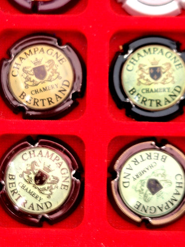 Serie capsules de - de,
