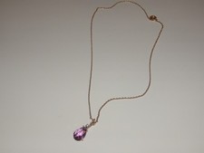MAGNIFIQUE PENDENTIF EN OR 18 CARATS PIERRE AMETHYSTE ET DIAMANT VOIR DESCRIPTIF