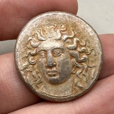 Ancienne pièce grecque THESSALIE Larissa Circa 356-342 BC