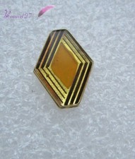 Pin's Logo écusson emblème Voiture " RENAULT "    #G4
