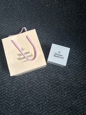 Collier vivienne westwood