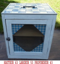 ANCIEN GARDE MANGER AVEC