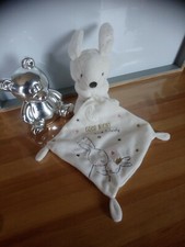 Doudou lapin blanc mouchoir