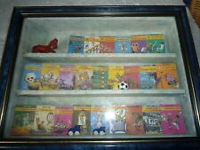 LUCKY LUKE petit coffret artisanal  mini représentation des albums 