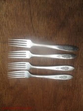 LOT OF 4 Oneida Community