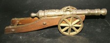 Canon miniature en bronze