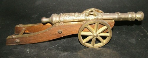 Canon miniature bronze - canon, miniature en