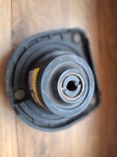 Semelle d'armortisseur arrière Peugeot 204/304 - Réf 516518