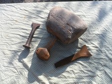 maillet de sculpteur sur pierre