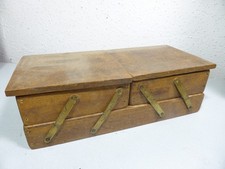 petite boîte  ancienne couture , bijoux , bibelots