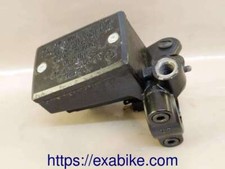 maitre cylindre de frein avant