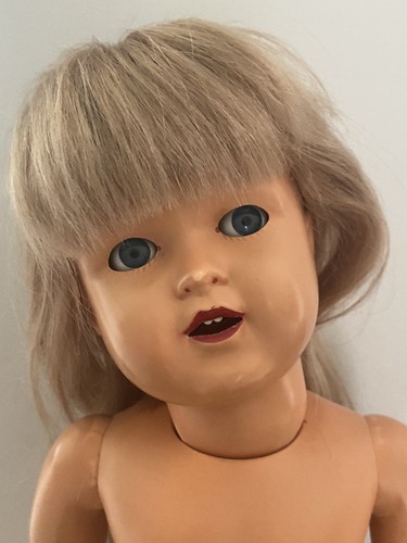 Jolie poupée raynal ancienne - jolie,