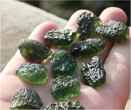 Collier pendentif météorite