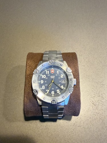 Victorinox swiss army lancer - army,