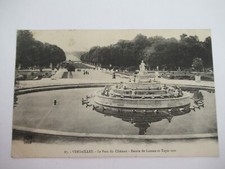 67. - Versailles. - Le Parc du Château Bassin de Latone Tapis Vert - BE (D138)