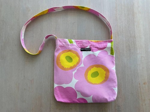 Sac bandoulière rose